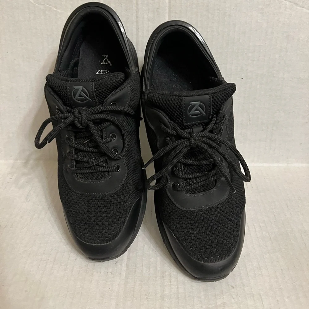 MEN'S ZEBA HANDS-FREE TENNIS SHOES